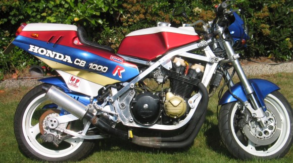 Tikkend geluid bij koude start Honda CB 1100R