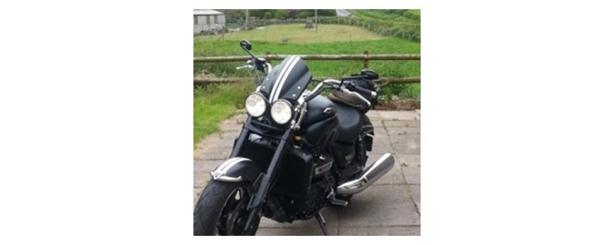 Suzuki GSX-R 1000, Ducati 749R en Triumph Rocket Roadster